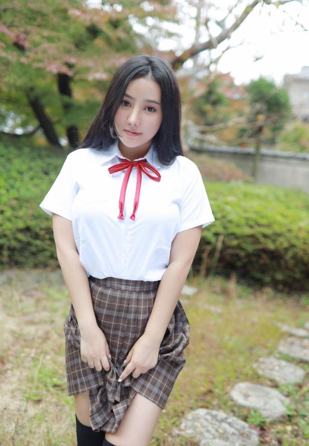 扑克牌又疼又叫免费高清小孩