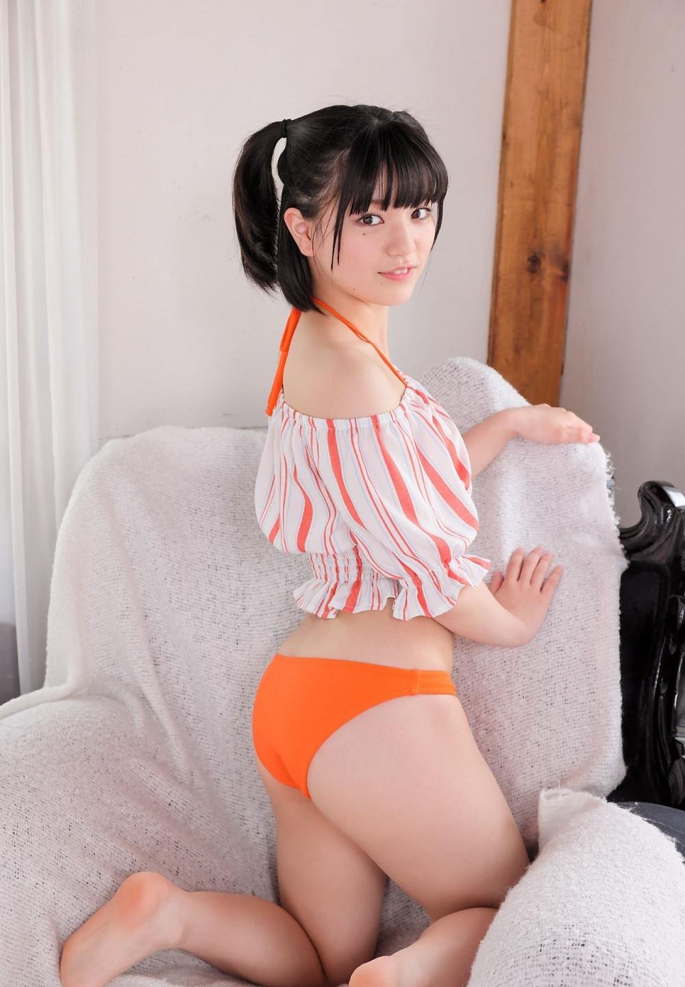 ����ɫ��