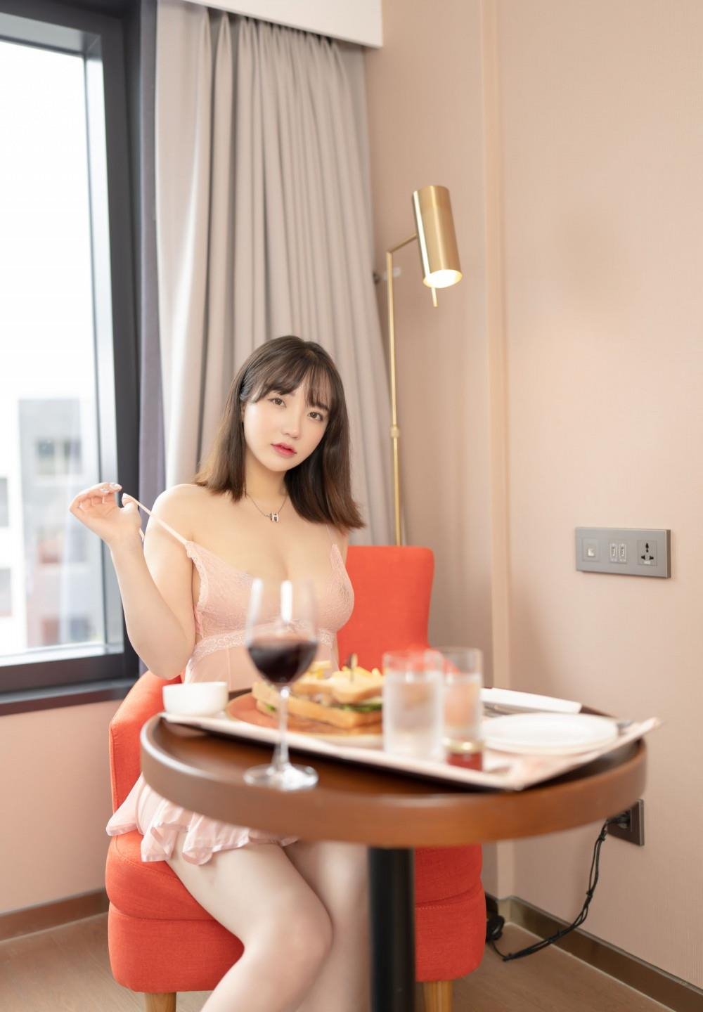 �ӱ�����Ƶ������ֱ��