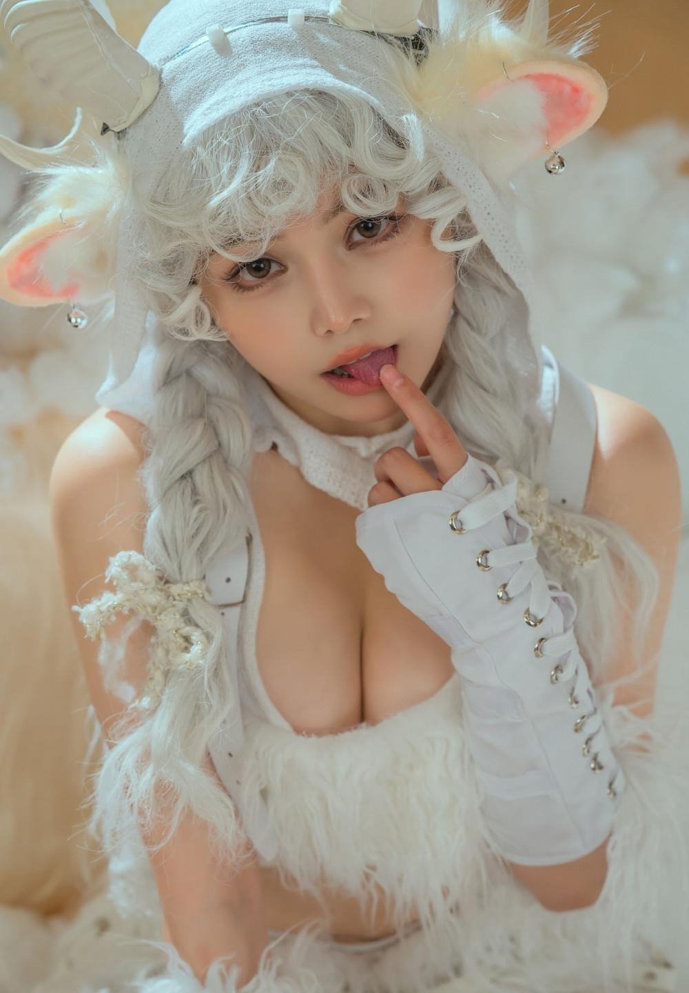 ����ͩ ë��