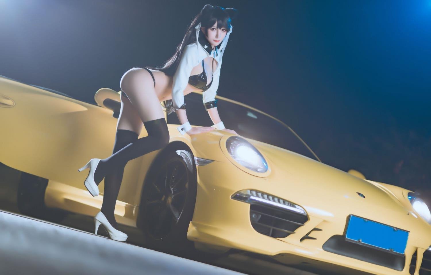 �����������ߵ�С������վ