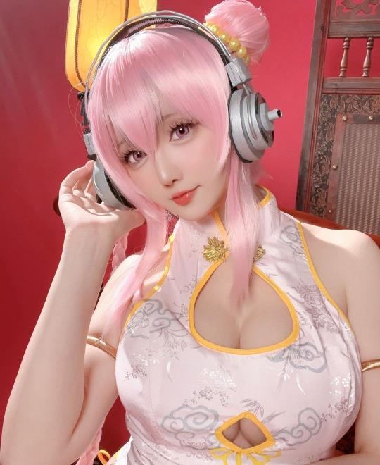 ���·��ͥ��ʦ