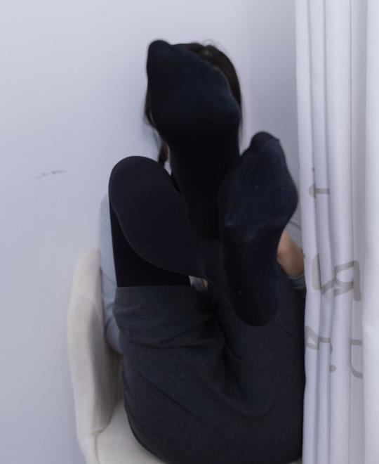 暴力强伦姧人妻